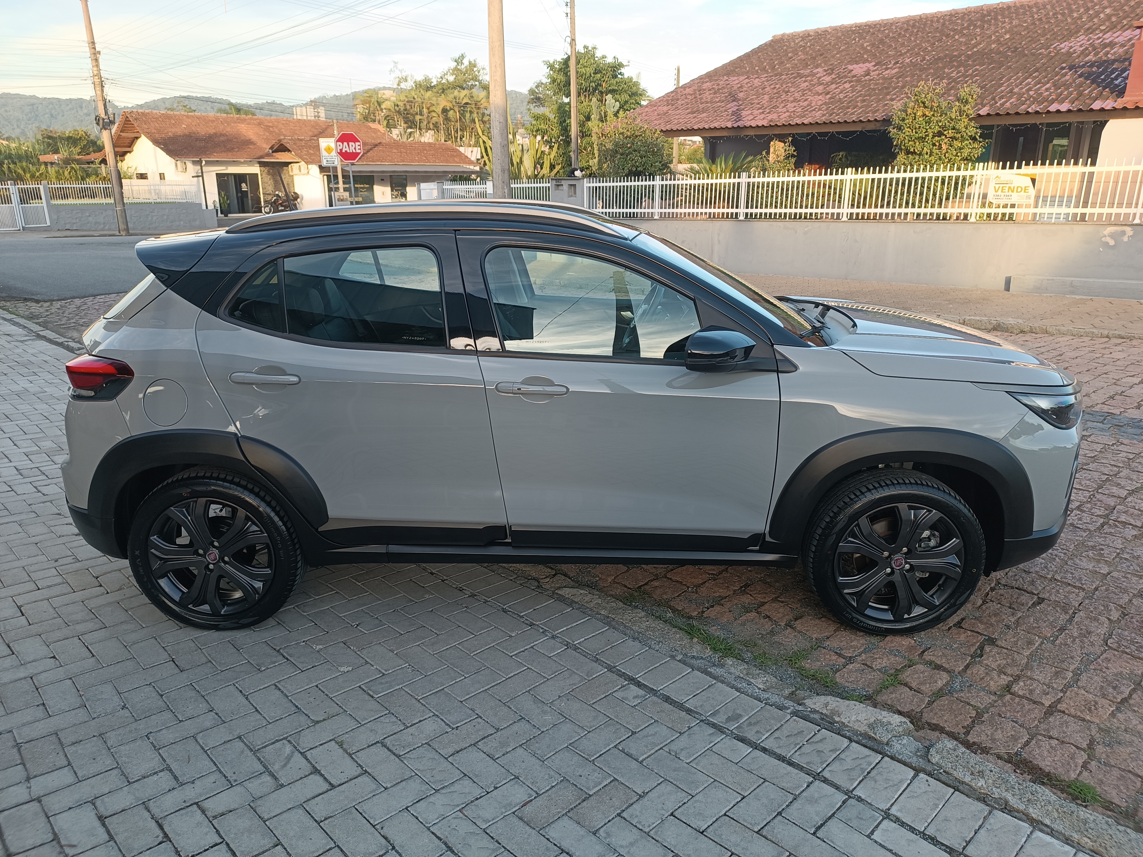 Carro/Camioneta - FIAT - PULSE - DRIVE 1.0 Turbo 200 Flex Aut. - 2022