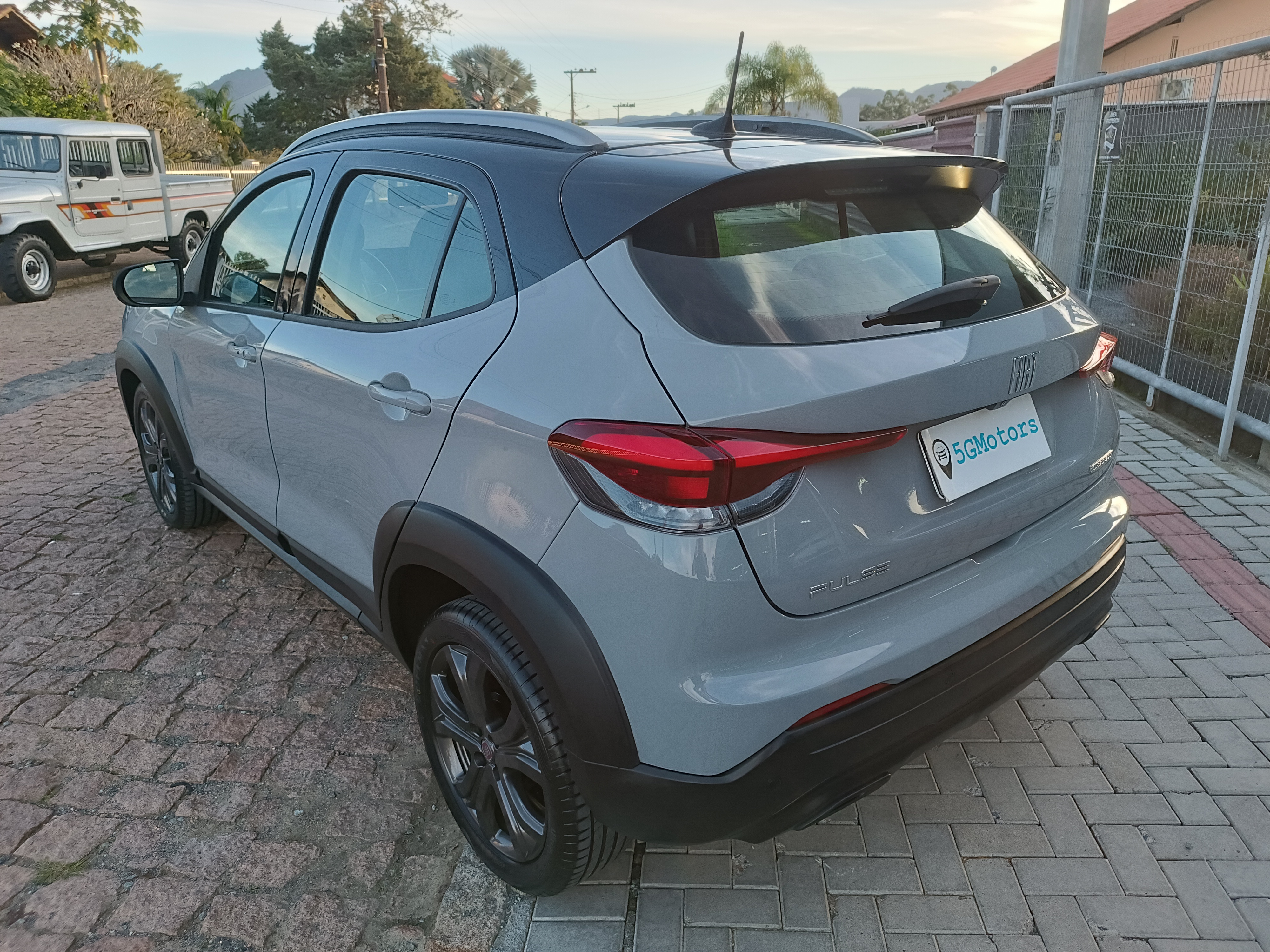 Carro/Camioneta - FIAT - PULSE - DRIVE 1.0 Turbo 200 Flex Aut. - 2022
