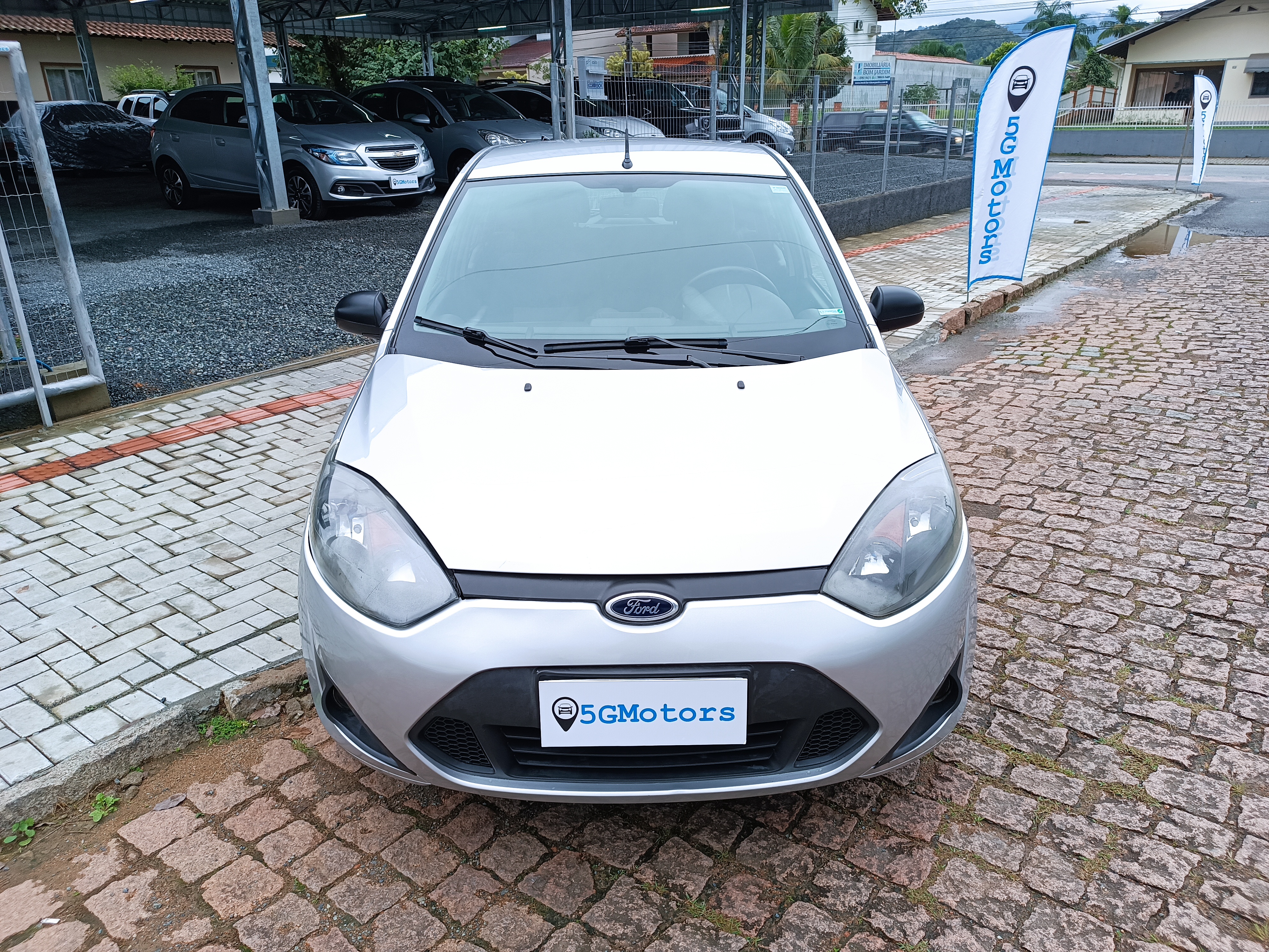 Carro/Camioneta - FORD - Fiesta - 1.0 8V Flex/Class 1.0 8V Flex 5p - 2011