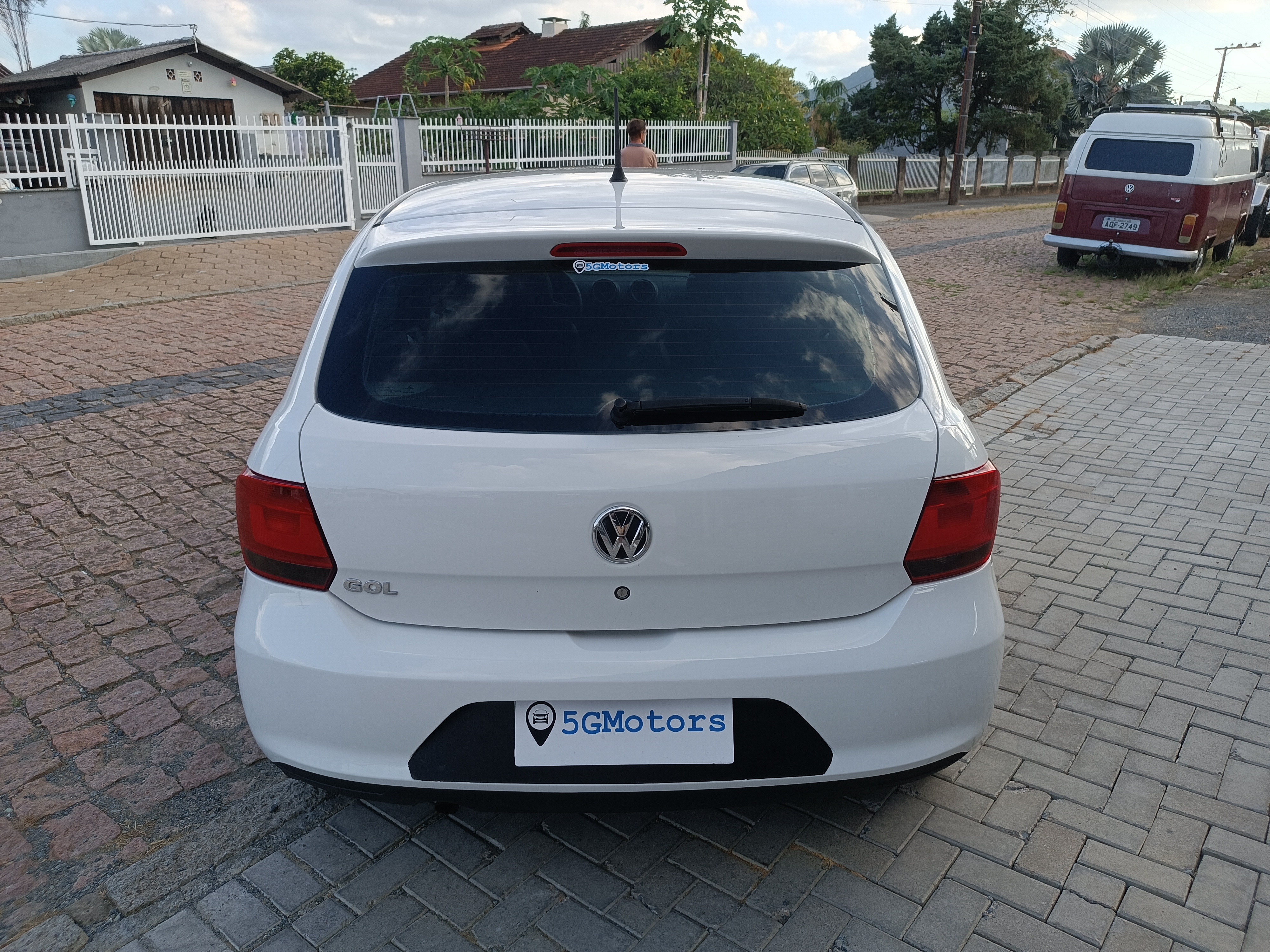 Carro/Camioneta - VW - VOLKSWAGEN - Gol - City (Trend)/Titan 1.0 T. Flex 8V 4p - 2015
