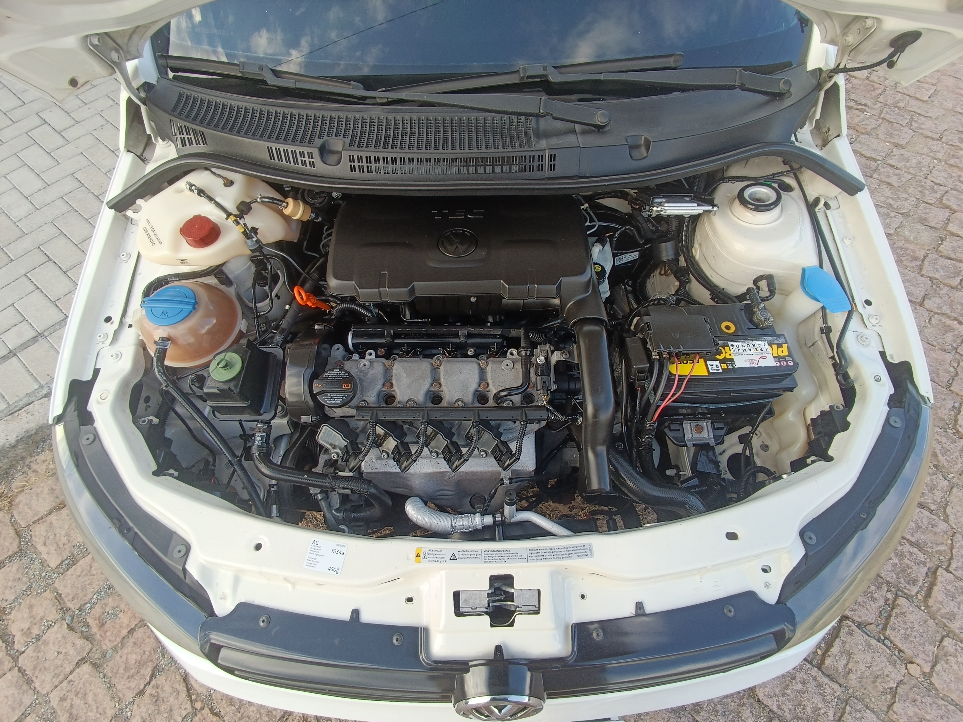 Carro/Camioneta - VW - VOLKSWAGEN - Gol - City (Trend)/Titan 1.0 T. Flex 8V 4p - 2015