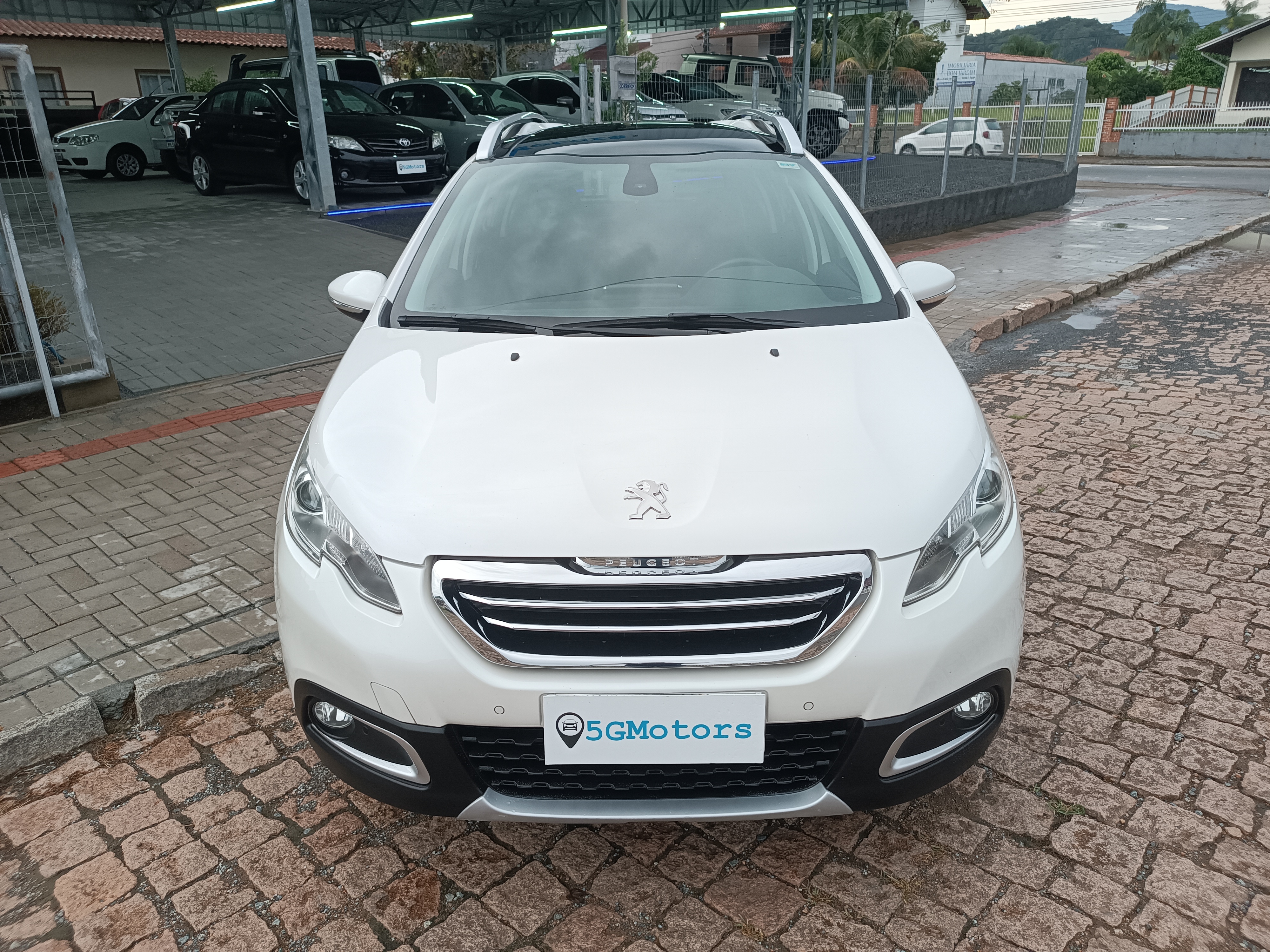 Carro/Camioneta - PEUGEOT - 2008 - Griffe 1.6 Flex 16V 5p Aut. - 2016
